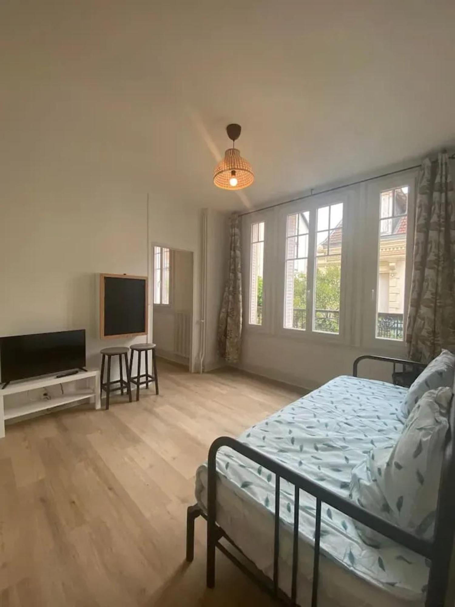 A Cosy 23 M² Pres Des Thermes